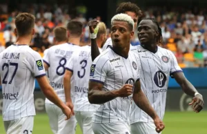 แทงบอล อย่างไรให้รวย